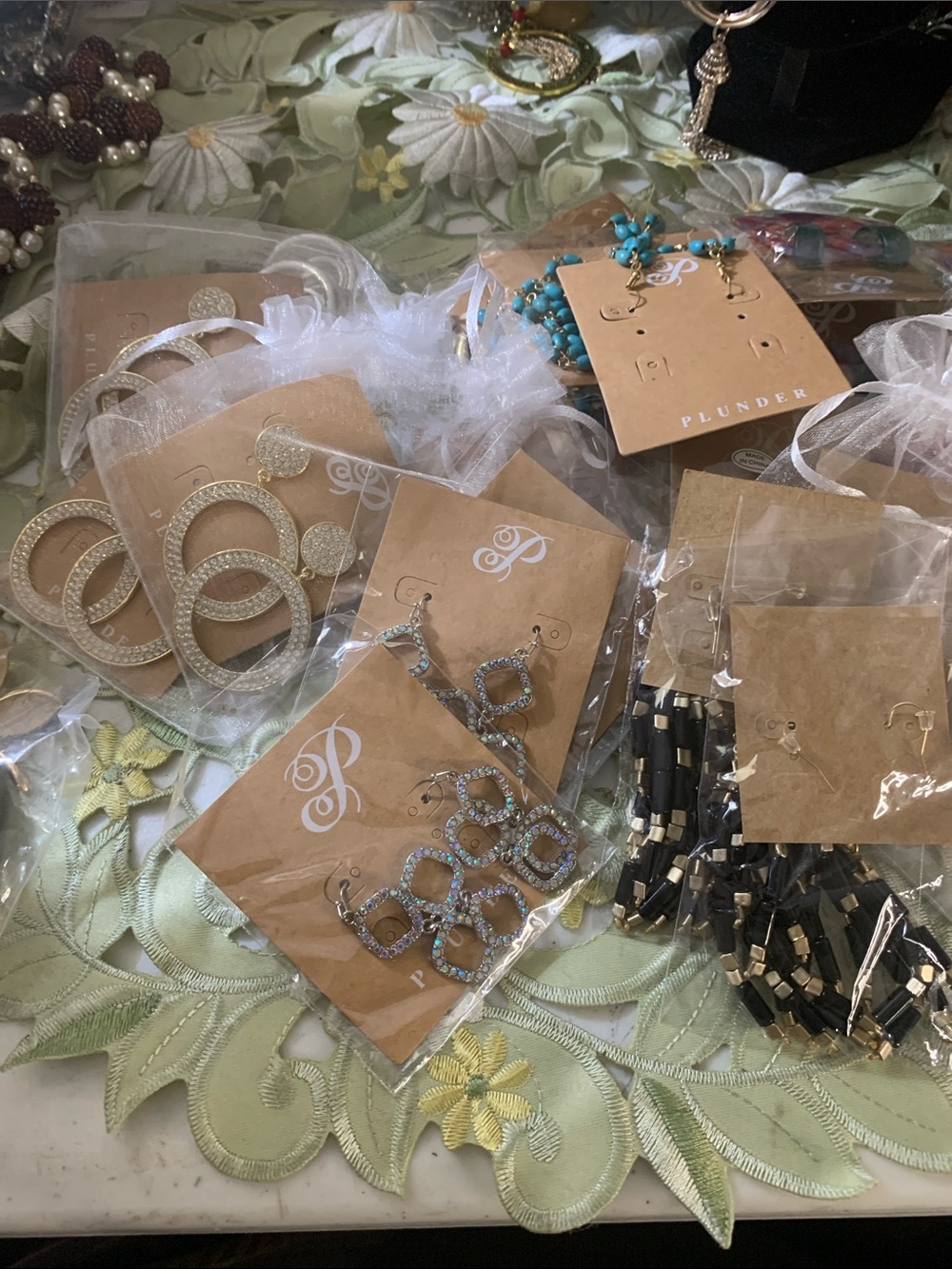 Plunder 28 Pieces of Multi-Style Earrings in Gold, Black, Turquoise